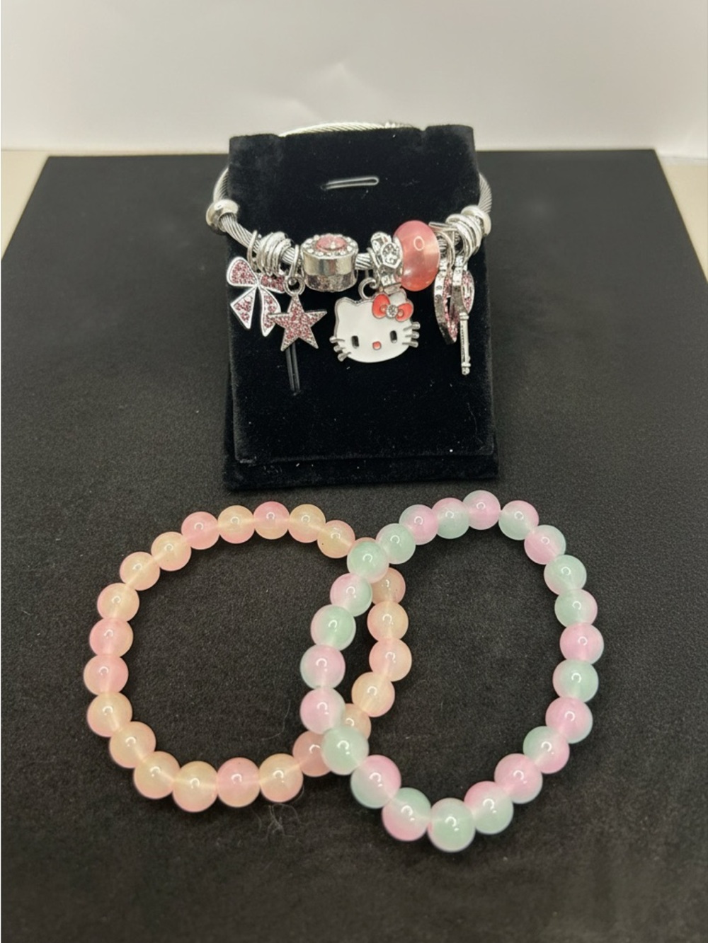 Sanrio Hello Kitty Style charm  bracelet set
